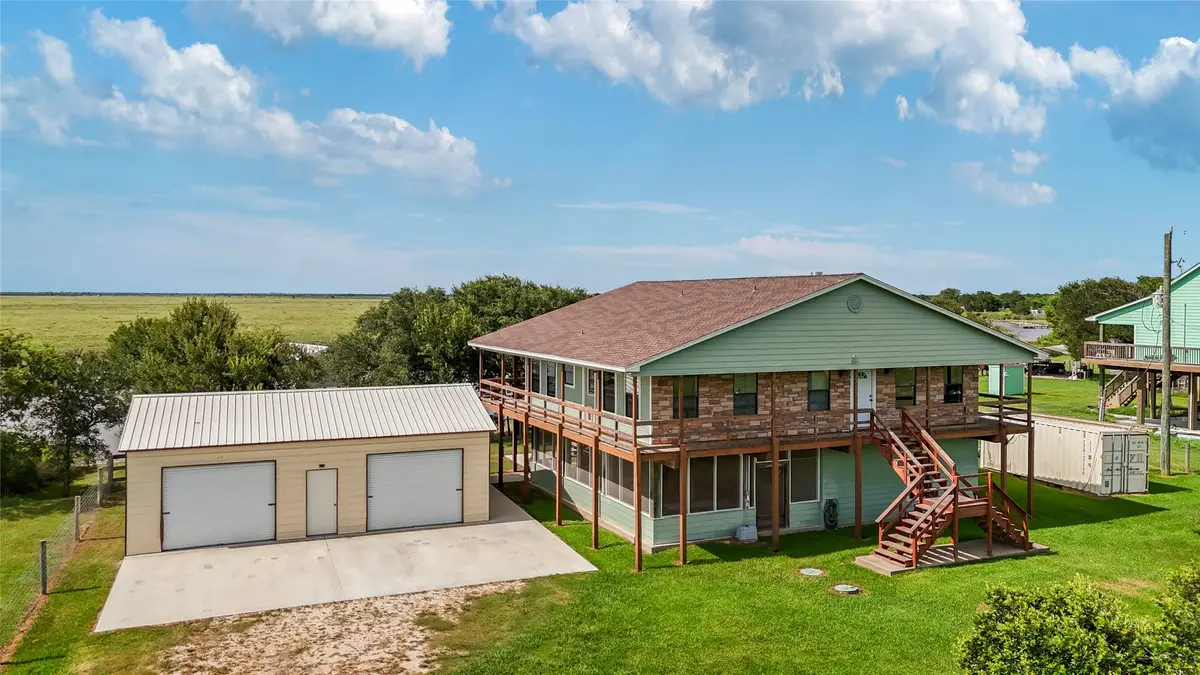 1847 Fairway Drive, Angleton, TX 77515 - #1
