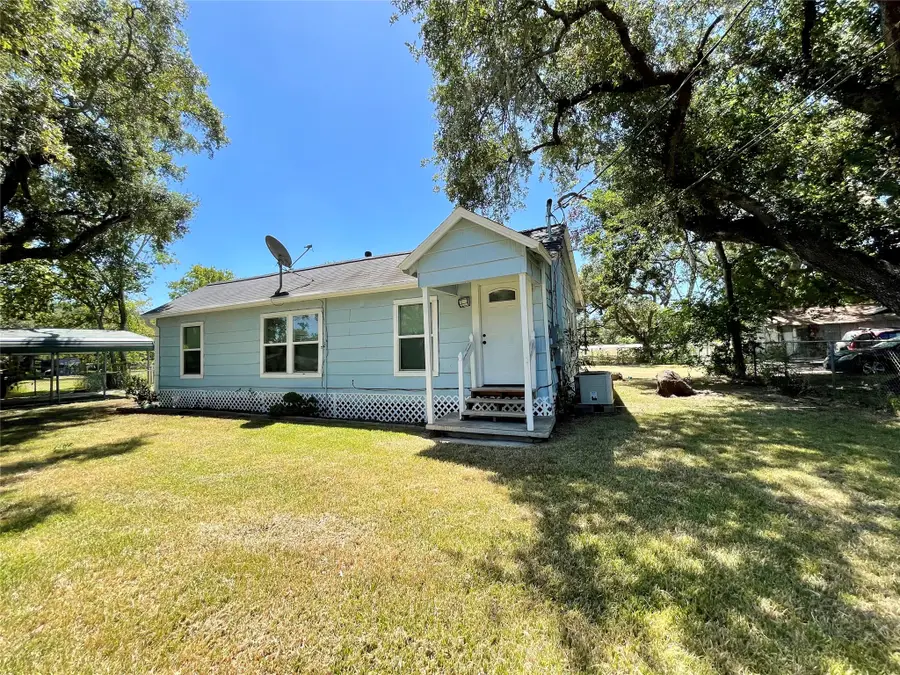 6227 S F Austin, Jones Creek, TX 77541 - #2