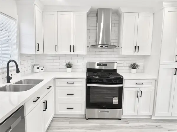 7507 Arnim Street, Houston, TX 77087