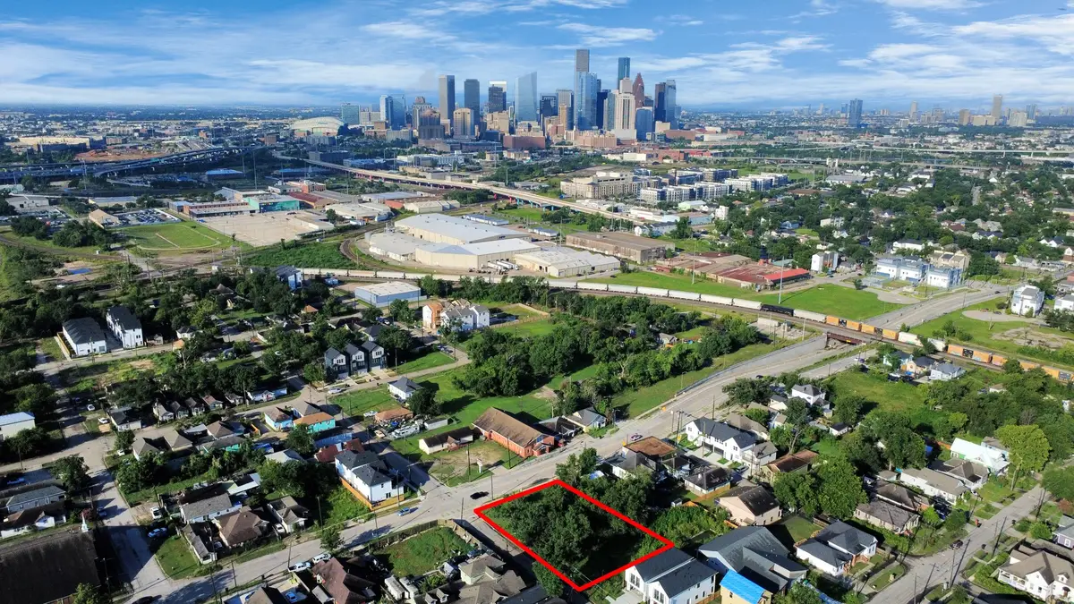 2319 Lorraine Street, Houston, TX 77026 - Image #1