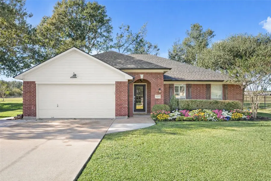 14210 Cally Circle, Needville, TX 77461 - Image #2