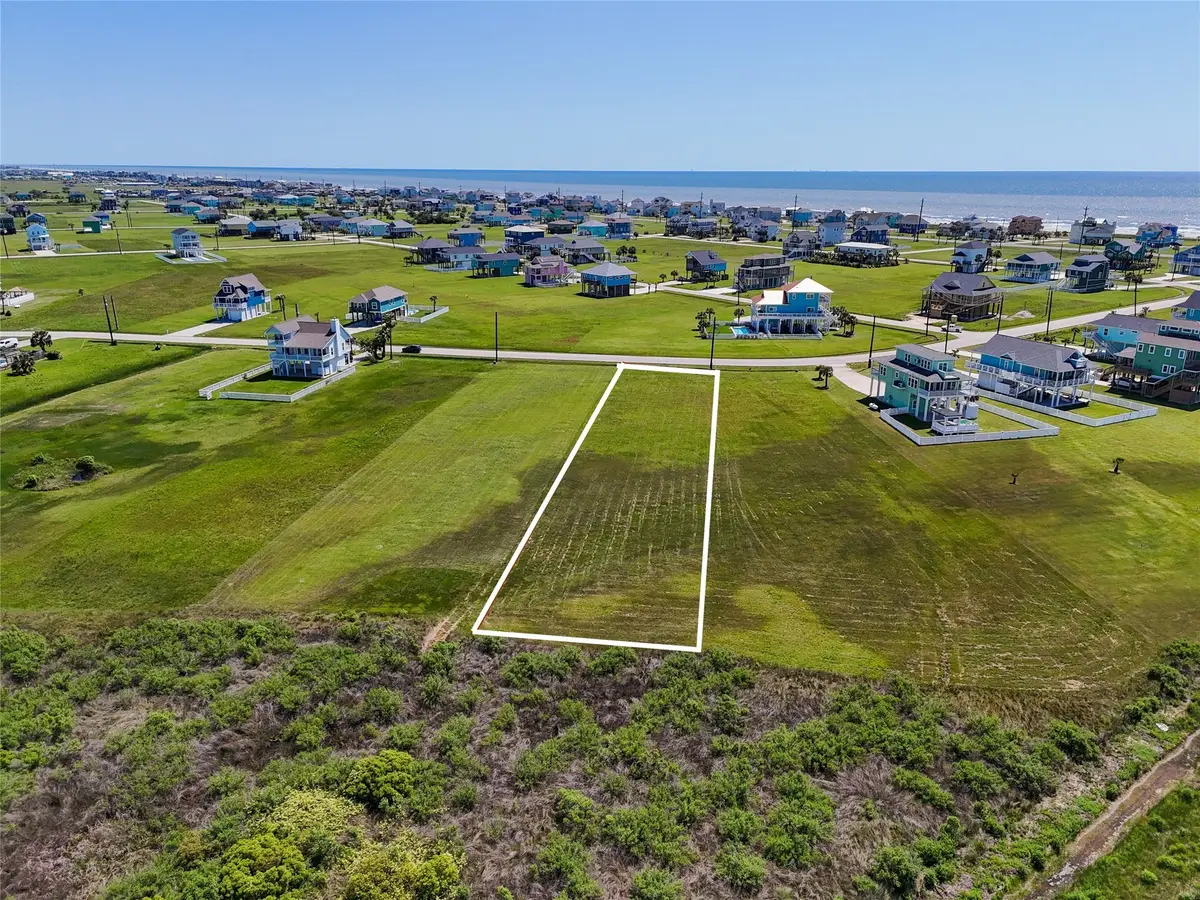 4022 Kiva Road, Galveston, TX 77554 - Image #1