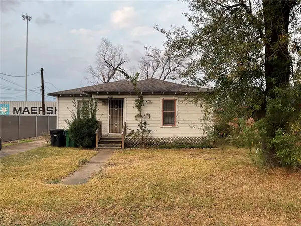 3525 Penn Street, Houston, TX 77093