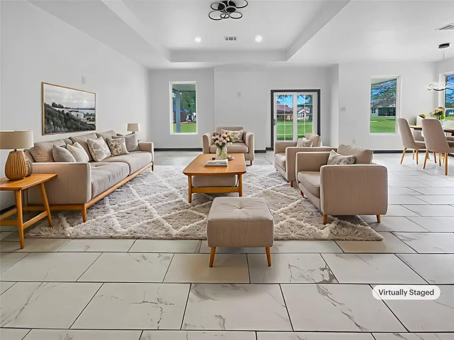 145 Birdie Drive, Hempstead, TX 77445 - Image #2