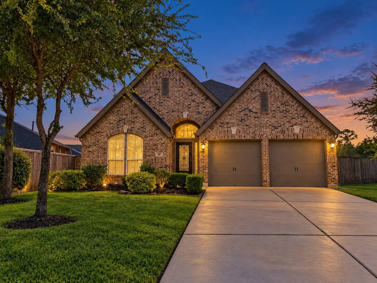 205 Climbing Oaks Place, Montgomery, TX 77316 - #1