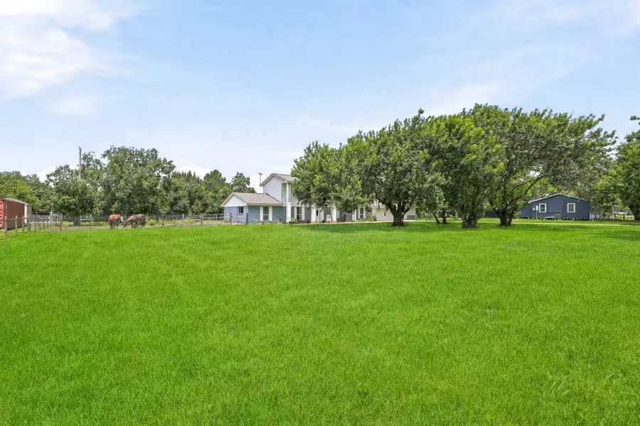 708 County Rd 691 Road #691, West Columbia, TX 77486 - #2