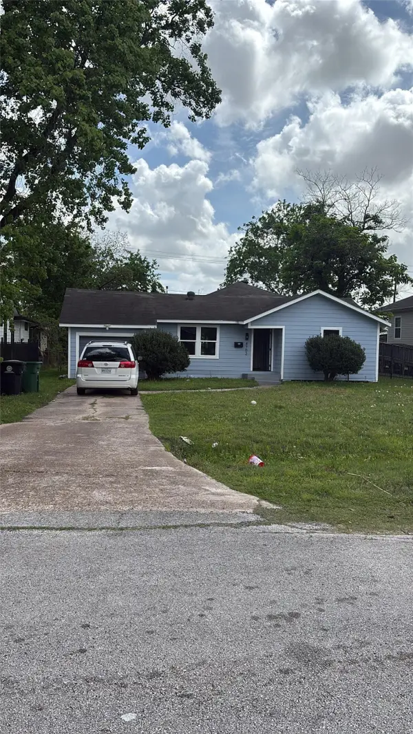 4702 Majestic Street, Houston, TX 77026