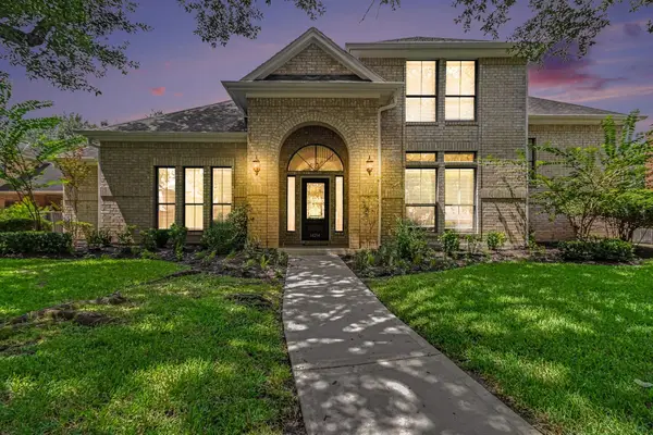 14214 Ridgewood Lake Court, Houston, TX 77062