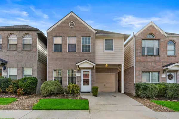 218 Plaza Del Sol Park, Houston, TX 77020