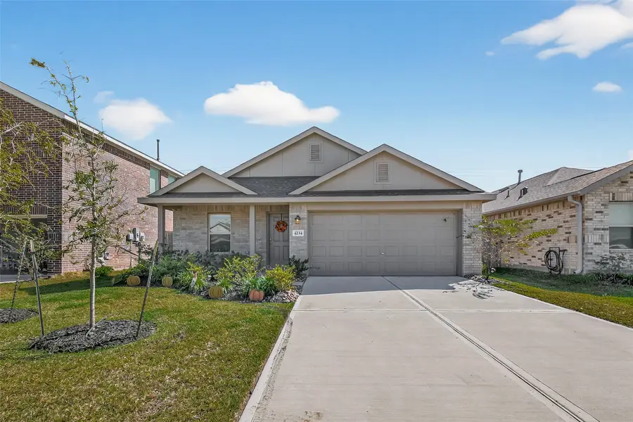 4234 Barrington Cove Lane, Baytown, TX 77521 - Image #2