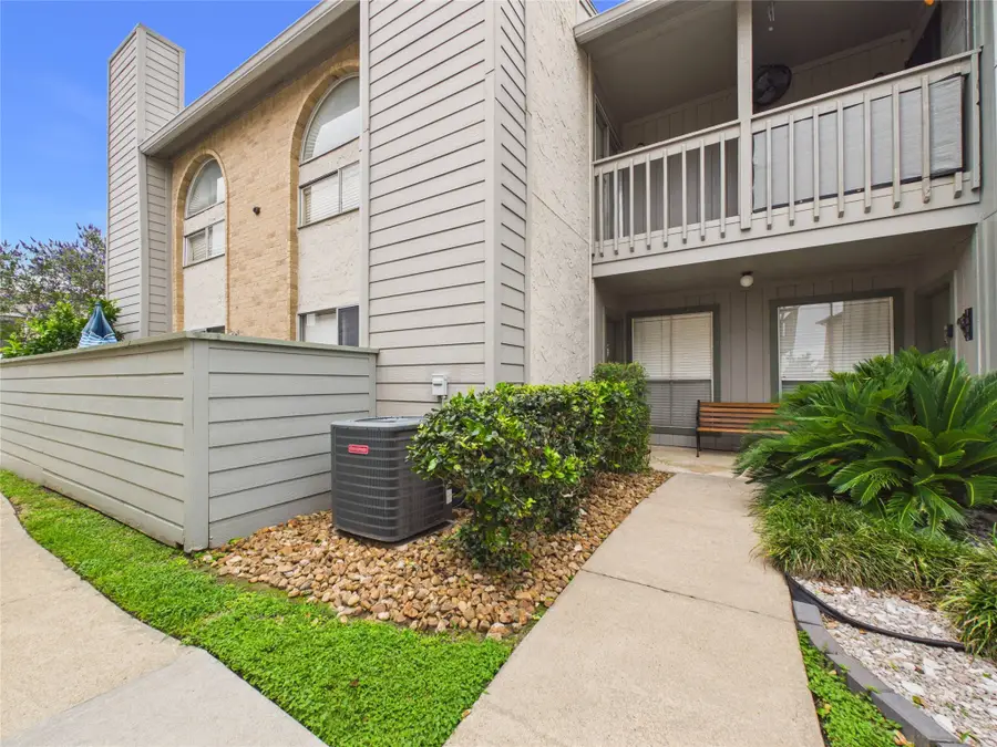 260 El Dorado Boulevard #1807, Houston, TX 77598 - #2