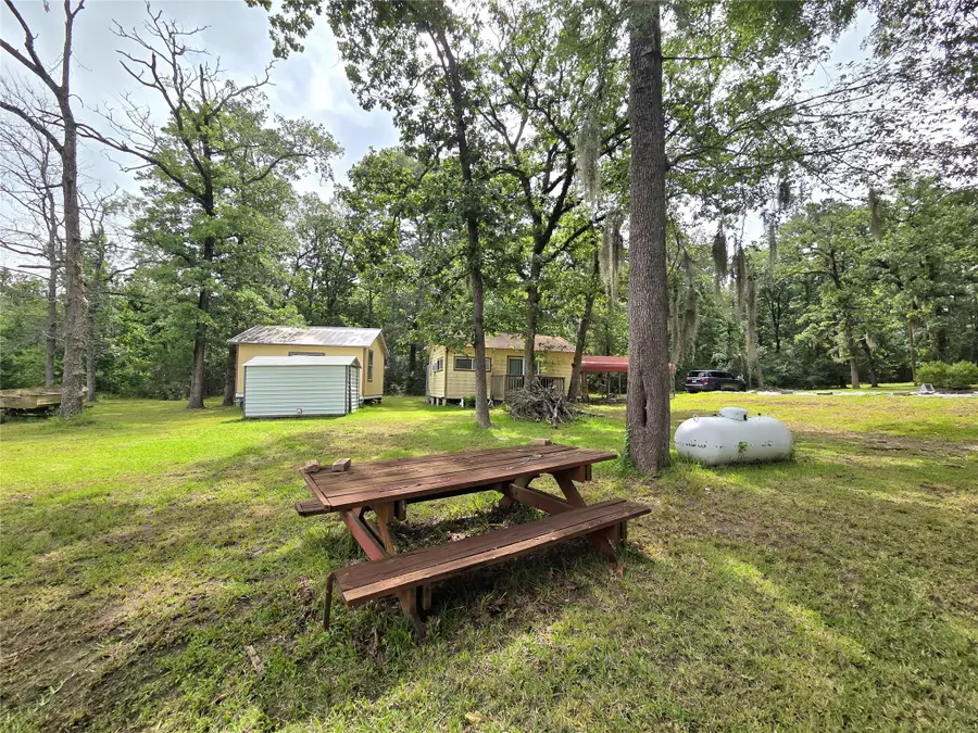 311 Chestnut Bend, Huntsville, TX 77320 - #3