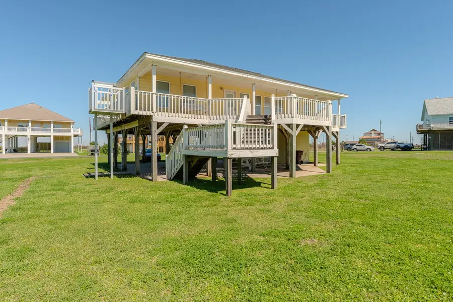 3520 Hannas Reef, Crystal Beach, TX 77650 - #3