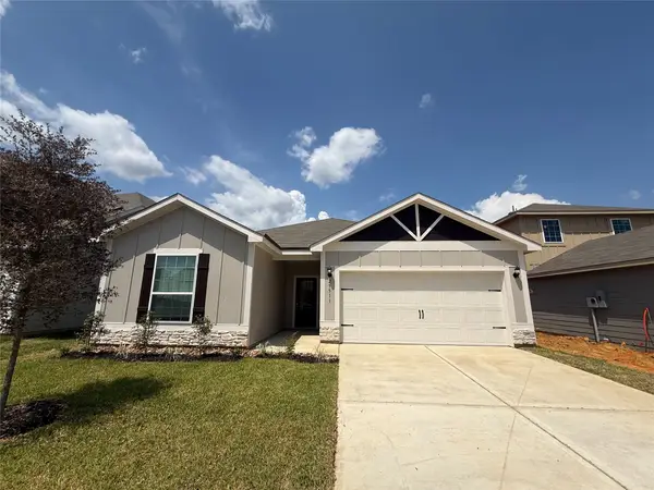 25511 Blooming Hazel Drive, Cleveland, TX 77328