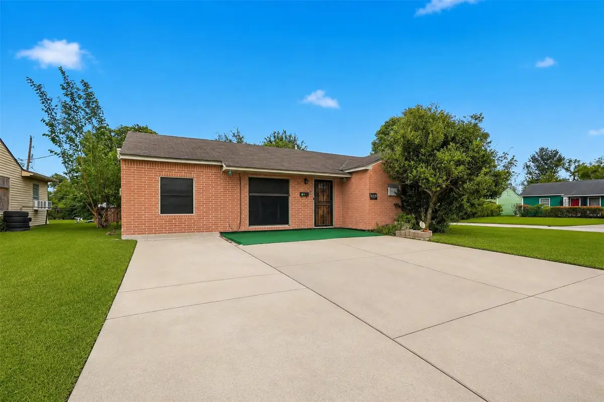 1419 Silverdale Street, Houston, TX 77029 - #1