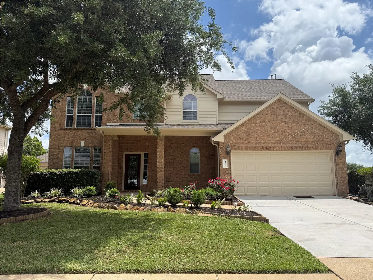 3707 Canterbury Park Drive, Pearland, TX 77584 - #1