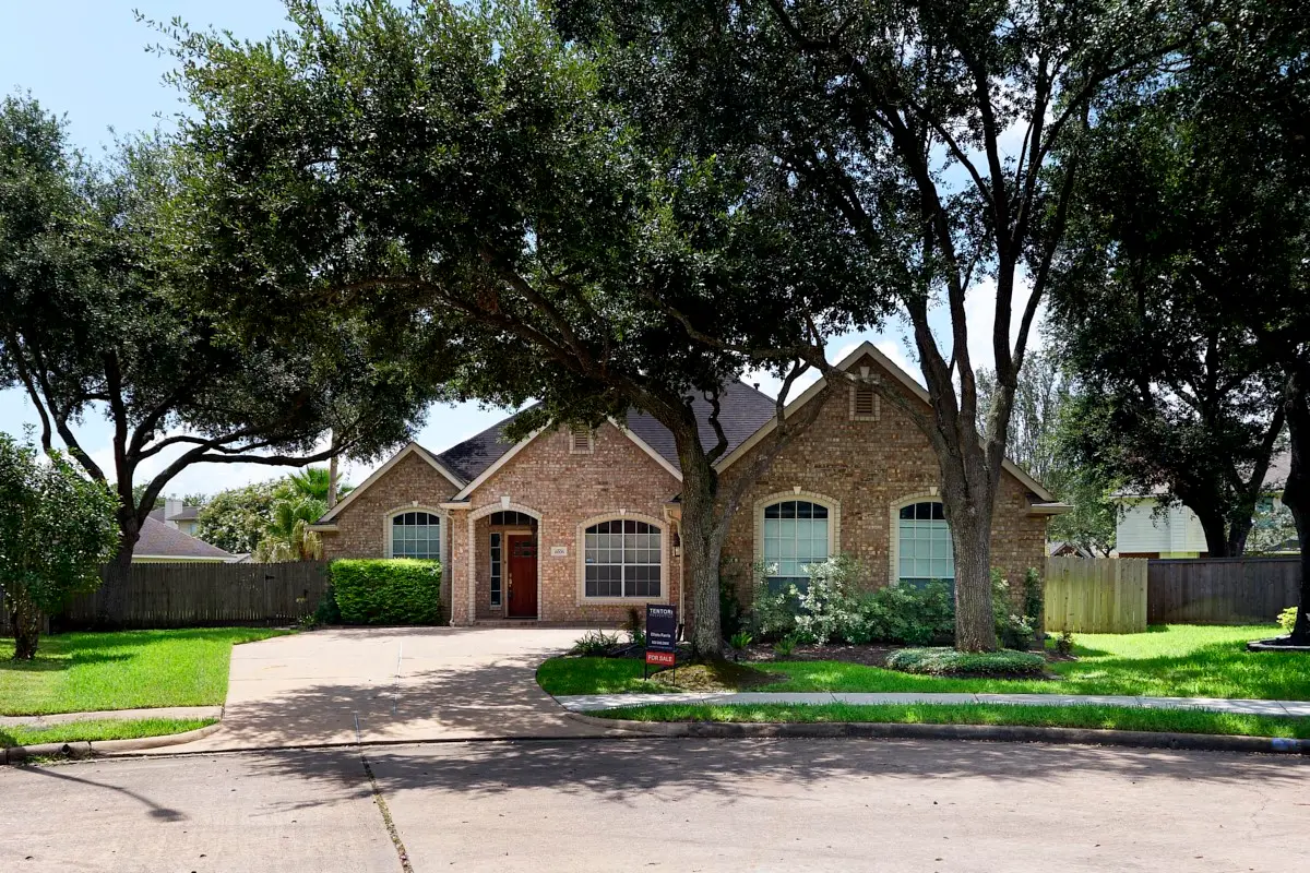 4006 Perry Knoll Court, Sugar Land, TX 77479 - #1