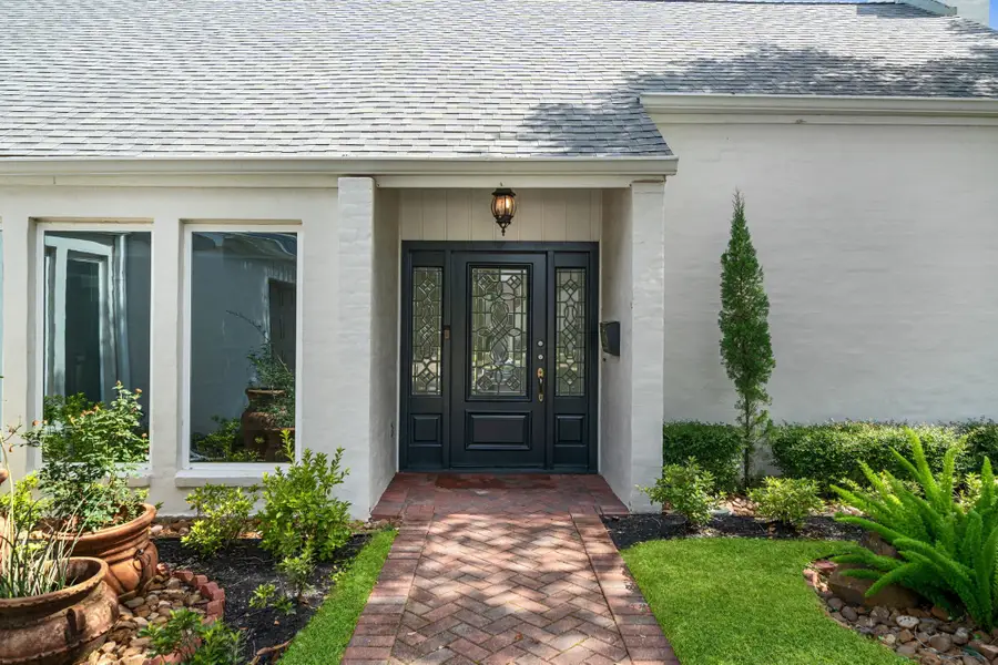 10214 Inwood Drive, Houston, TX 77042 - Image #3