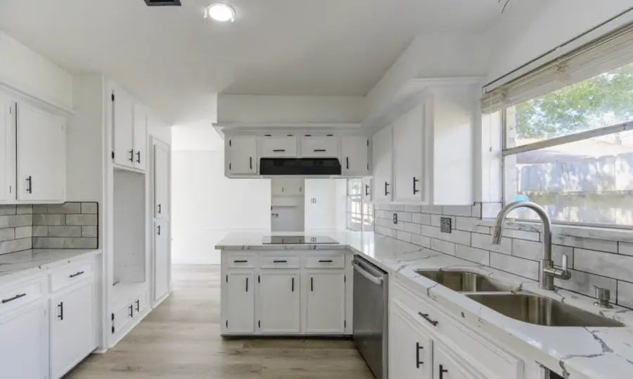 19919 Sweetgum Forest Drive, Humble, TX 77346 - Image #3