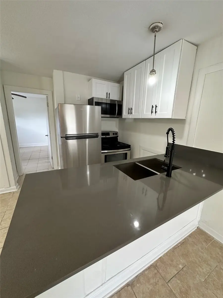 7610 Red Robin Lane #2, Houston, TX 77075 - Image #2