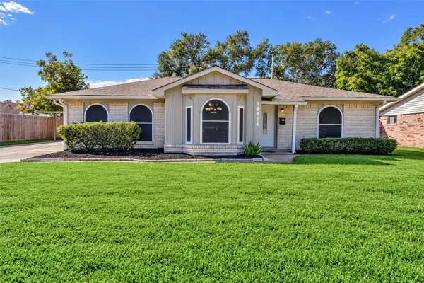 10414 Rustic Rock Road, La Porte, TX 77571