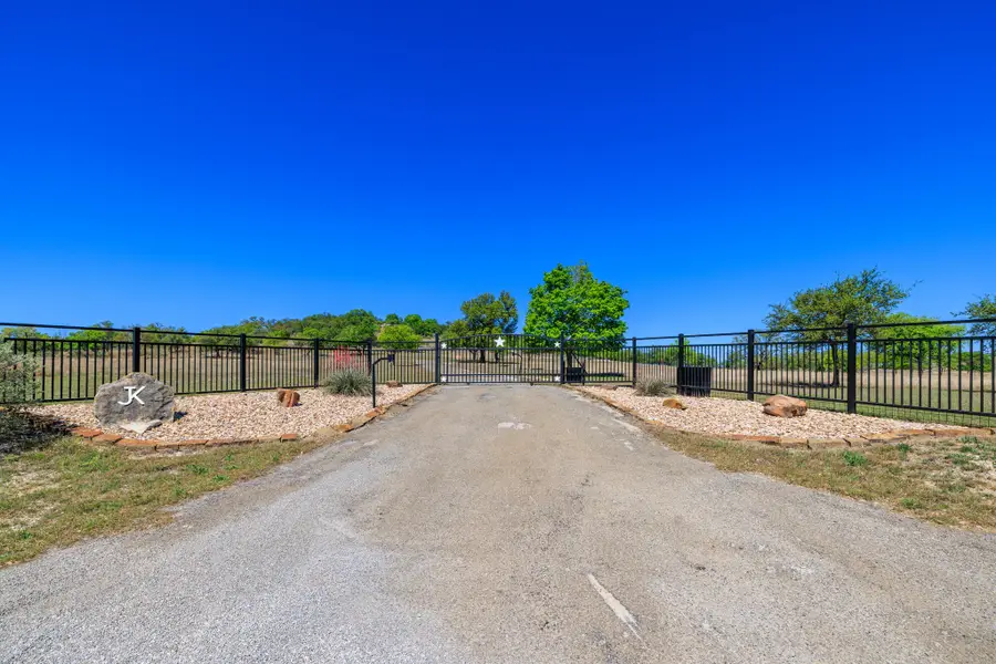 7158 S Us Hwy 87, Fredericksburg, TX 78624 - #2