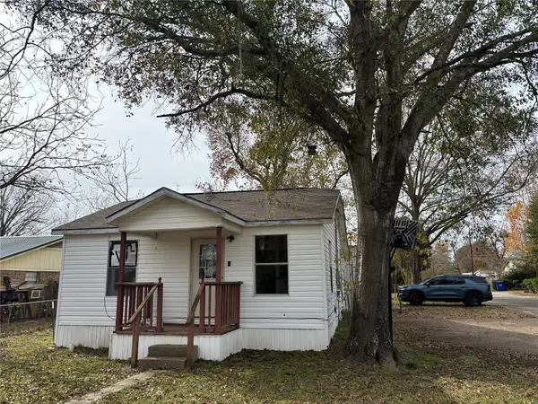 1001 S 5th Street, Crockett, TX 75835