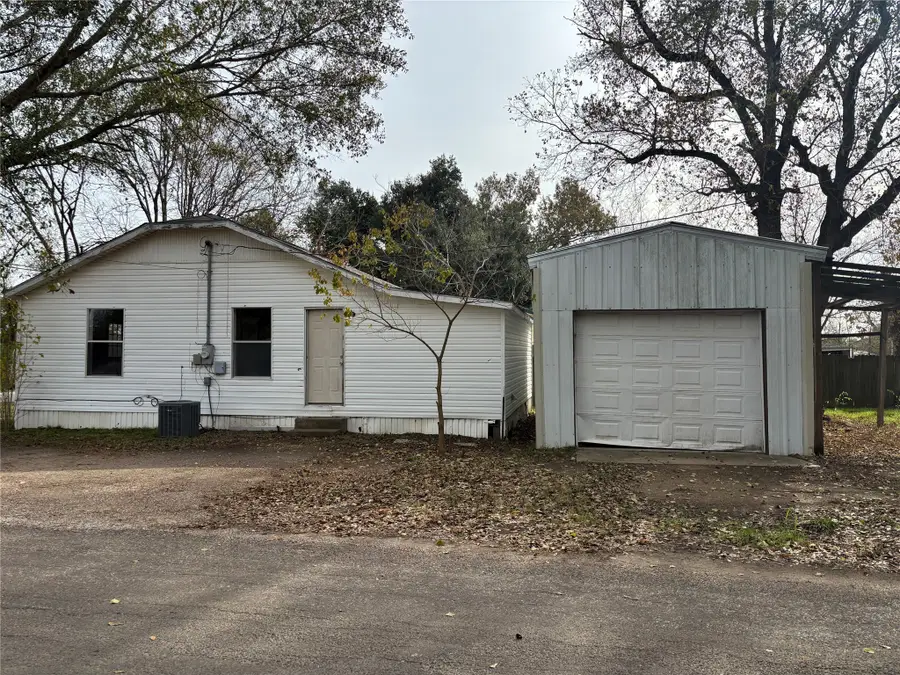1001 S 5th Street, Crockett, TX 75835 - Image #3