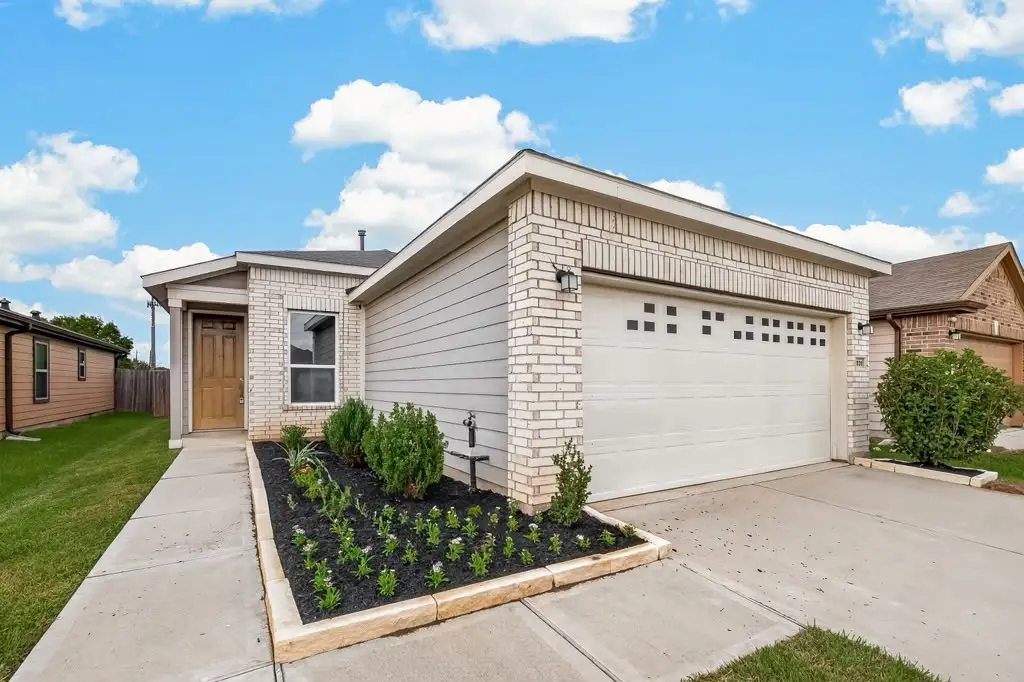 6031 Diamond Sky Lane, Houston, TX 77048 - #1