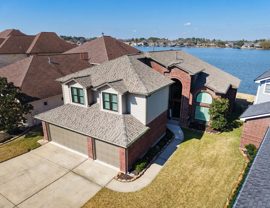 2 Villas Ways Drive, Montgomery, TX 77356 - #2