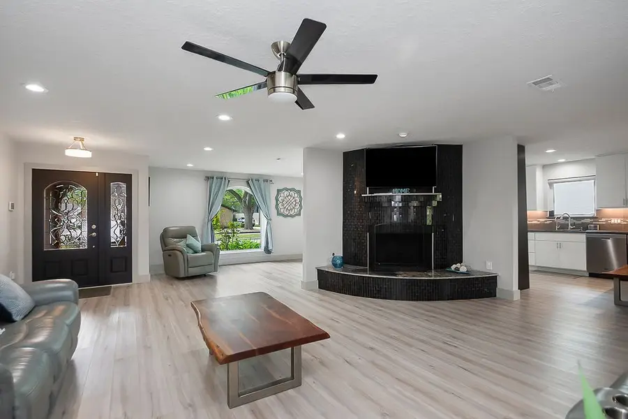 15807 Brookvilla Drive, Houston, TX 77059 - #2