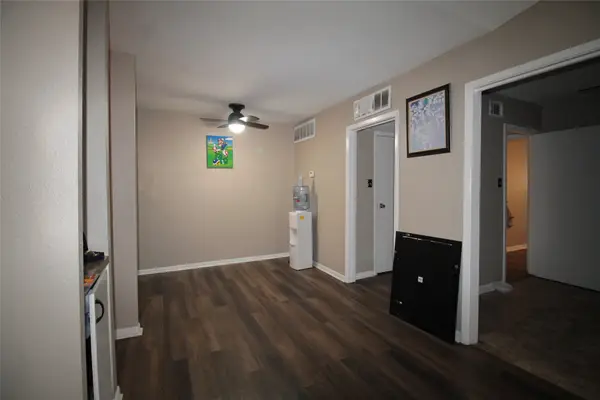 10912 Gulf Freeway #22, Houston, TX 77034