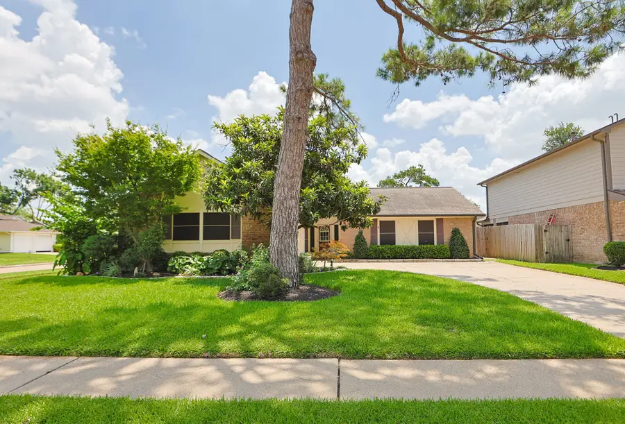 8638 Lake Crystal Drive, Houston, TX 77095 - #3