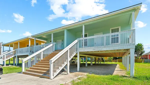 527 12th Street, San Leon, TX 77539