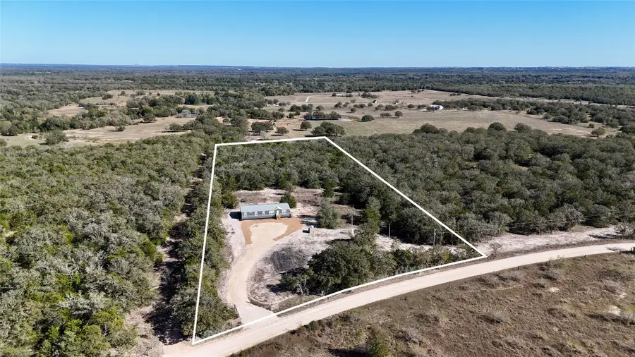 1727 Davis Road, Muldoon, TX 78949 - Image #3