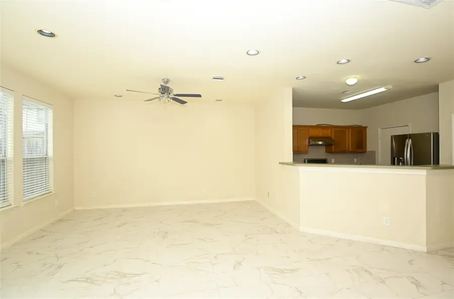 13034 Stratford Skies Lane, Houston, TX 77072 - Image #3