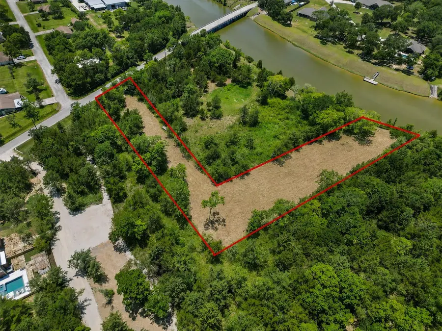 9204 Neville Road, Hitchcock, TX 77563 - #3