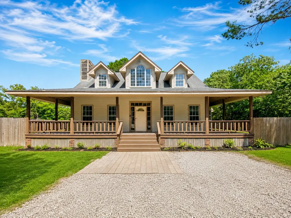 3367 Prairie Drive, Dickinson, TX 77539 - #1