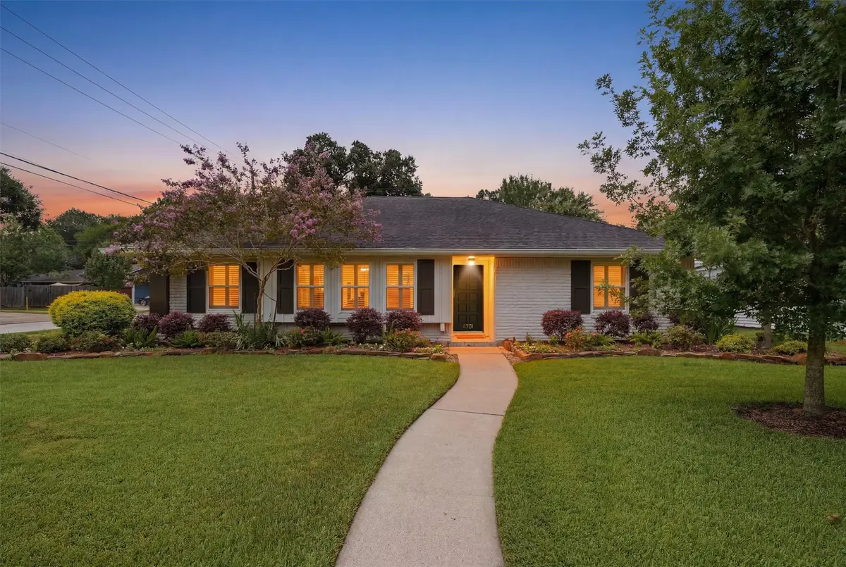 4701 Hummingbird Street, Houston, TX 77035 - #1
