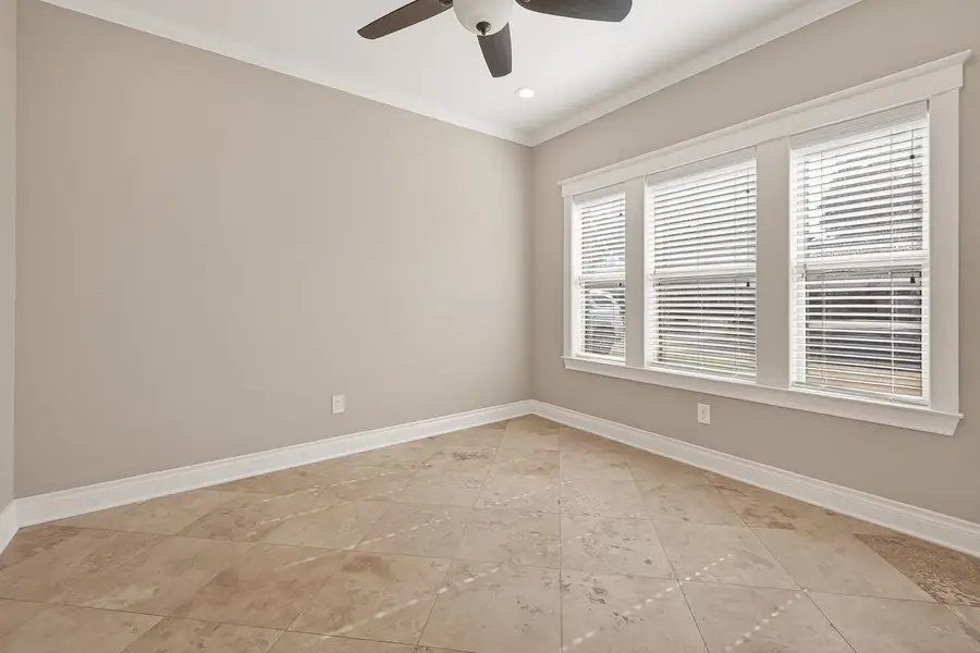 912 Roberts Street, East Bernard, TX 77435 - #3