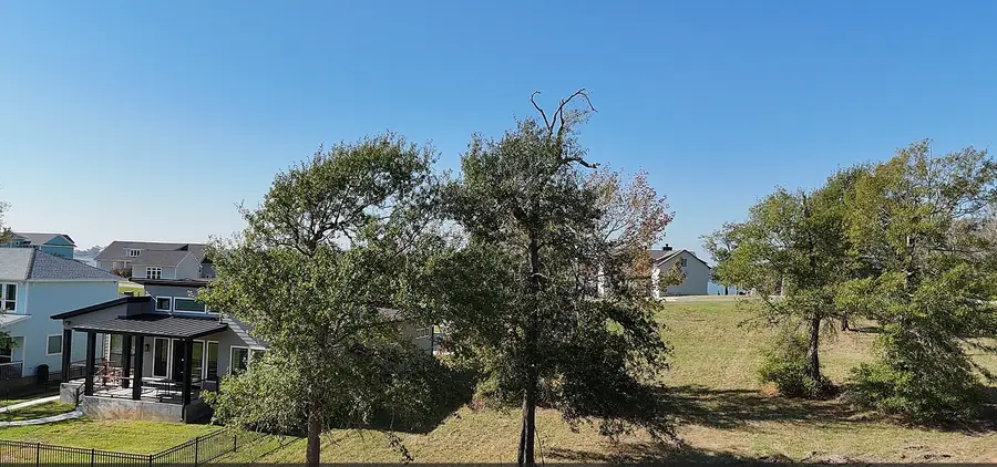 235 Peninsula Drive, Livingston, TX 77351 - #3