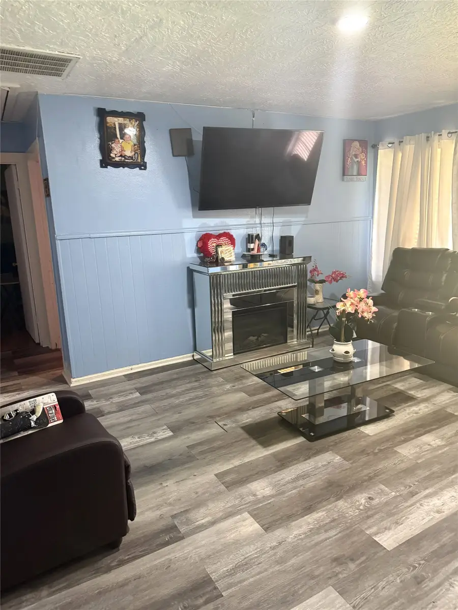 8429 Flintridge, Houston, TX 77028 - #3