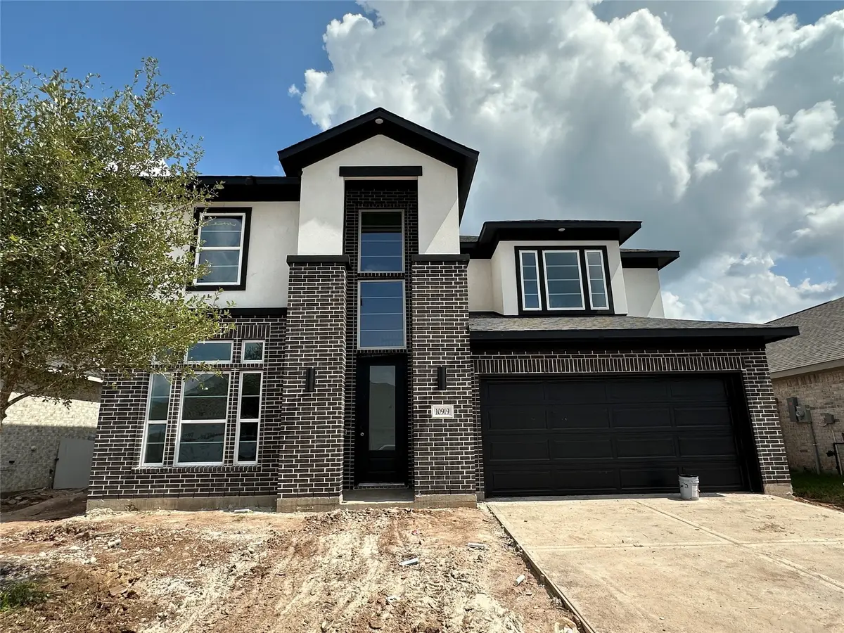 10919 Maple Mist Drive, Missouri City, TX 77459 - Image #1