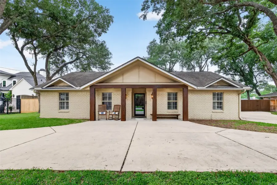 341 W Gaywood Drive, Houston, TX 77079 - #2