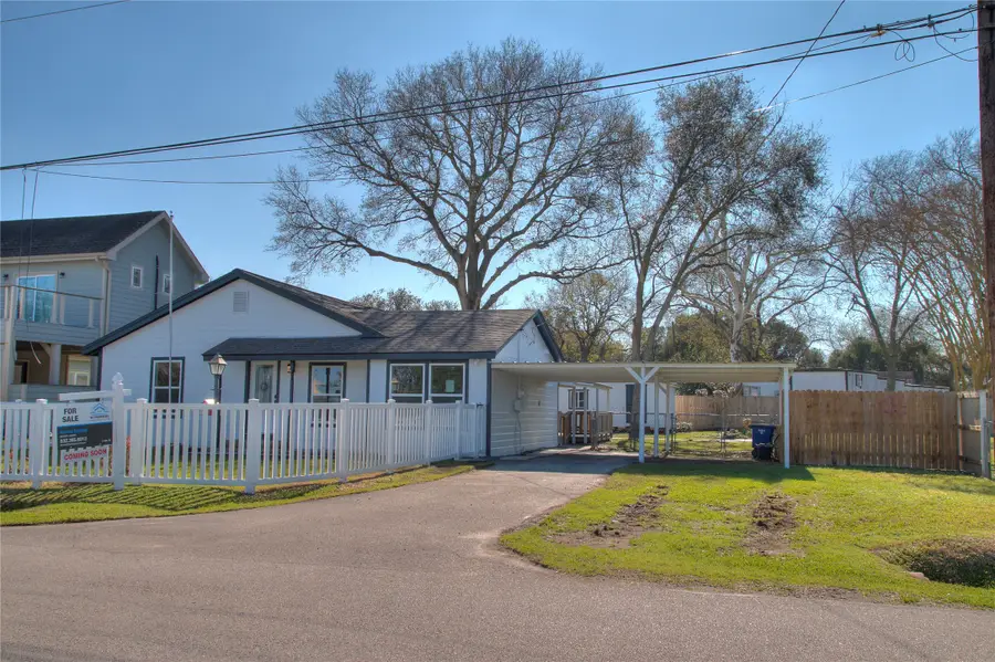 415 Perkins Avenue, League City, TX 77573 - #3
