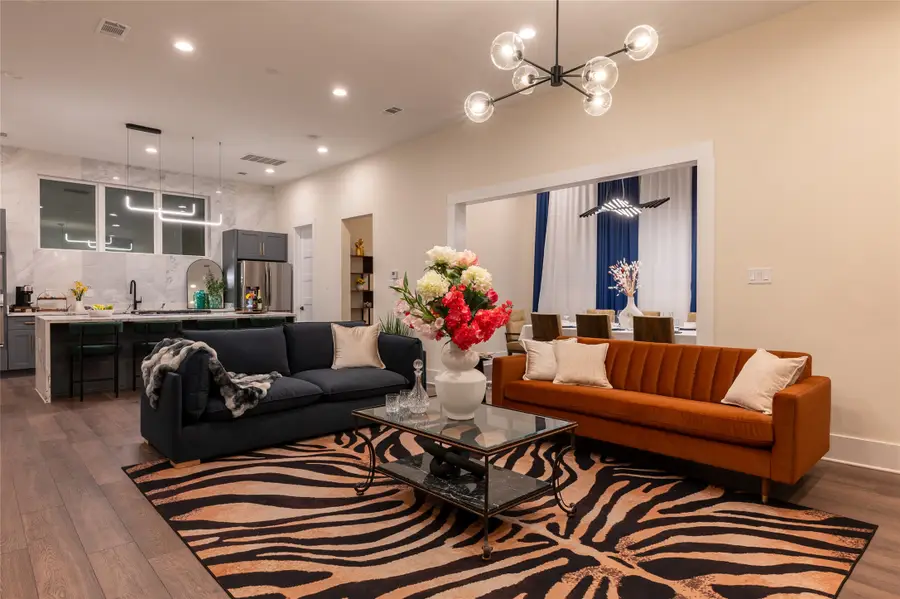 915 Thompson Street, Houston, TX 77007 - #2