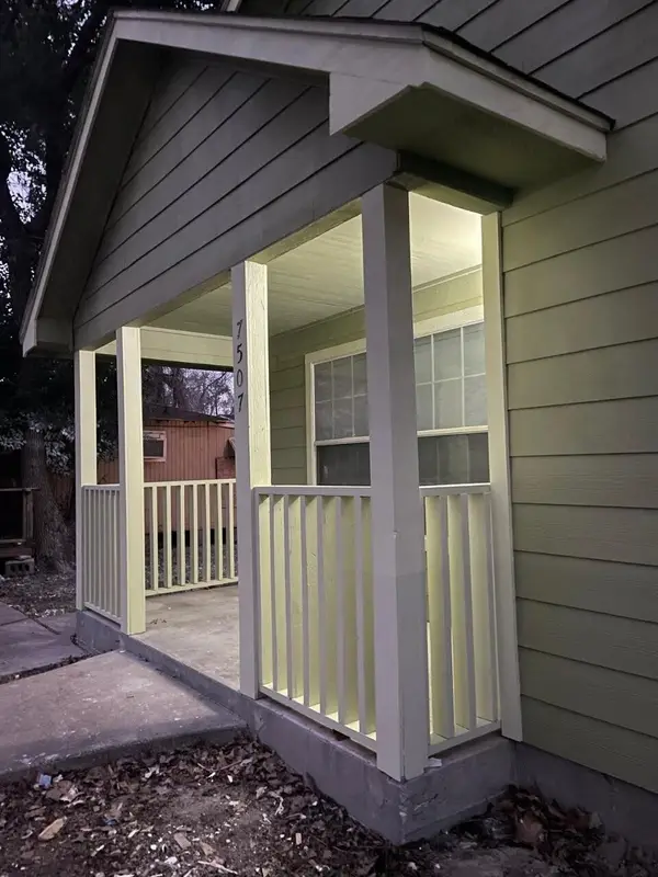 7507 Burt Street, Houston, TX 77088