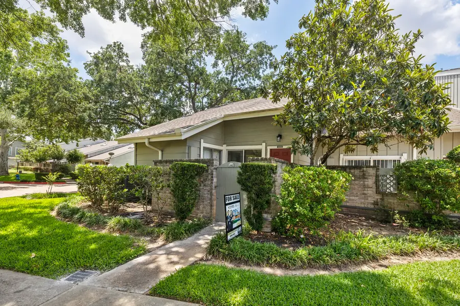 13002 Greenway Chase Court, Houston, TX 77072 - #3