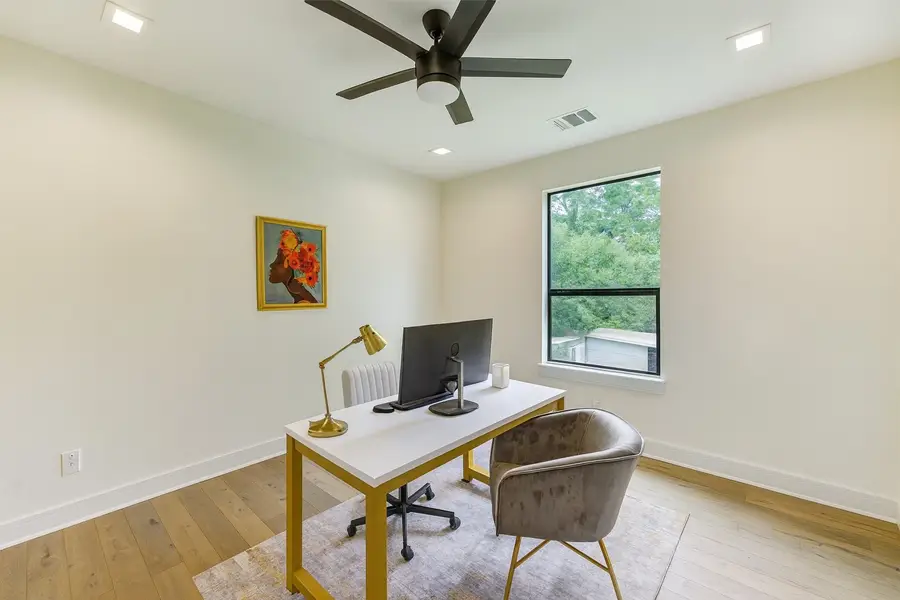 5811 Outer Banks Street, Houston, TX 77091 - Image #3