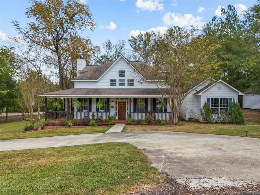 880 Paradise Drive, Coldspring, TX 77331 - Image #2